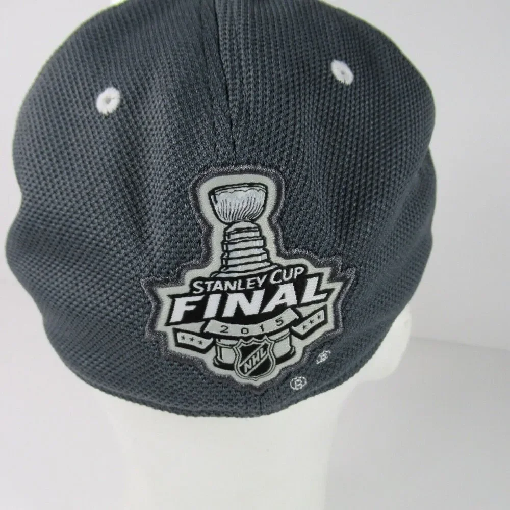 Chicago Blackhawks‎ 2015 Stanley Cup Champions Reebok Center Ice NHL Fitted Hat